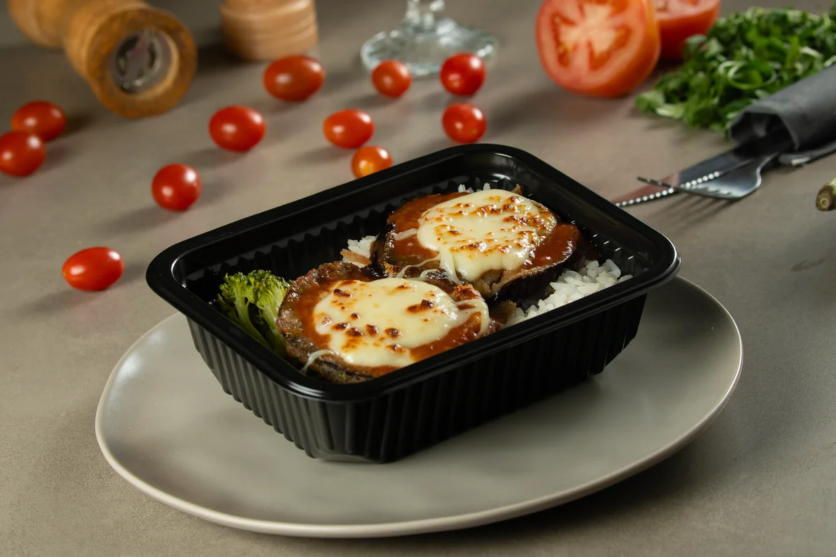 Berinjela à Parmegiana